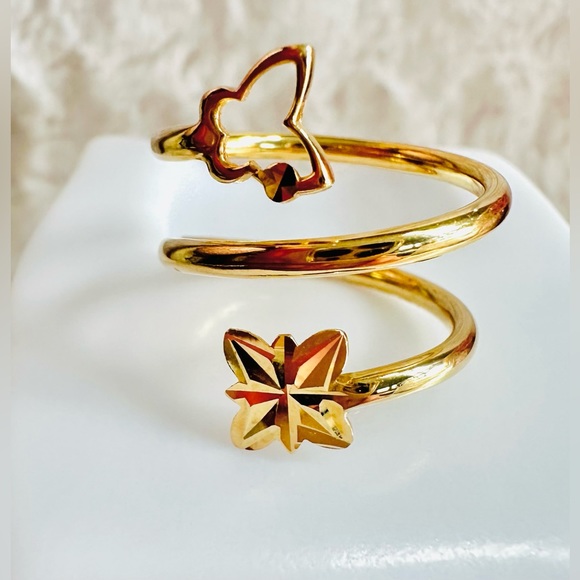 Spiral Ring with Butterfly  💛 Real 18 Karat Solid Gold Jewelry 💛 - Picture 9 of 10
